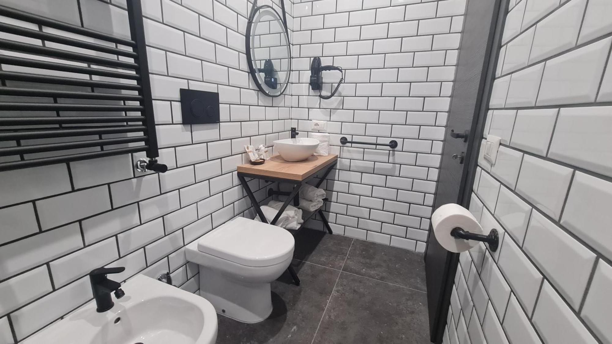 ナポリ Dimora Metro Santacroce Bed & Breakfast エクステリア 写真